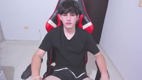 eren_tatakae online show from December 16, 2:30 am