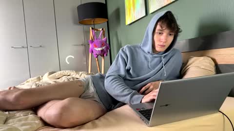 Snapshot of eric_carrotman chatting on September 15, 1:01 pm Eric Carrotman online show from September 15, 1:01 pm