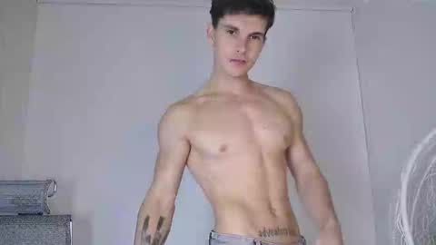 Snapshot of eric_crush chatting on October 2, 4:22 am Eric Crush online show from October 2, 4:22 am