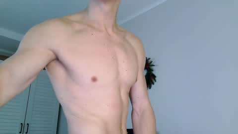Snapshot of eric_crush chatting on December 2, 3:51 am Eric Crush online show from December 2, 3:51 am