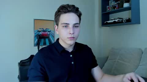 Snapshot of eric_ether chatting on October 7, 7:32 pm Eric online show from October 7, 7:32 pm