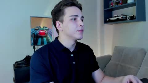 Snapshot of eric_ether chatting on October 4, 7:55 pm Eric online show from October 4, 7:55 pm