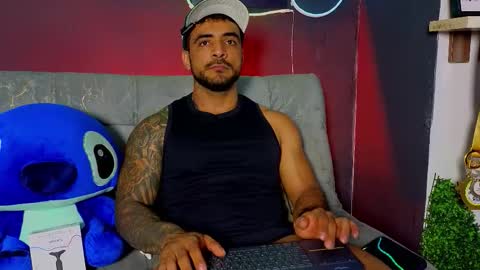 Brayan online show from March 20, 2:49 am