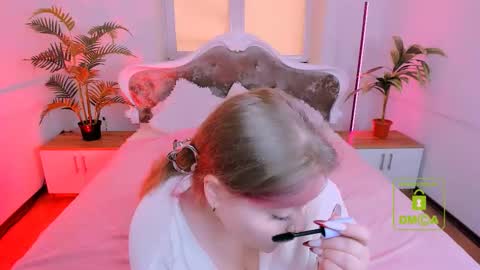 erica_love_ online show from October 16, 6:02 am