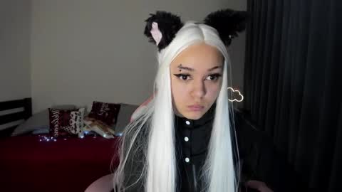 Erica online show from December 27, 2:01 pm