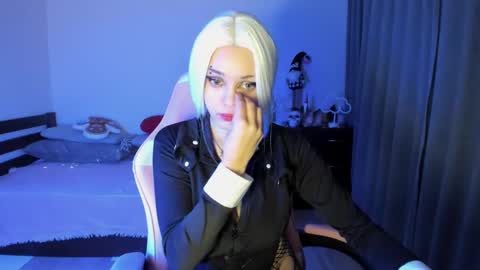 Erica online show from January 28, 6:05 am