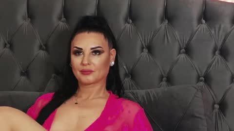 Erica online show from December 19, 10:10 pm