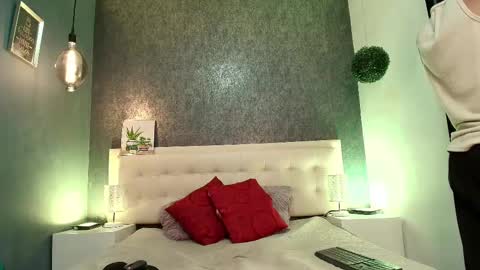 Snapshot of erick_zhimerman chatting on March 5, 3:40 am online show from March 5, 3:40 am