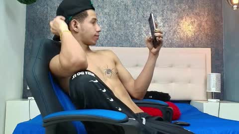   online show from April 5, 4:31 am