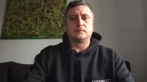 erik_69_69 online show from February 8, 9:35 am