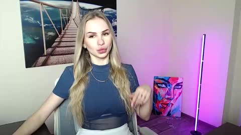 Erika online show from February 20, 1:24 pm