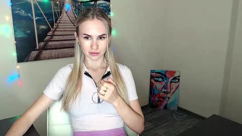 Erika online show from September 26, 12:13 pm