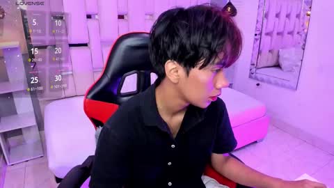 Snapshot of eriol__ chatting on October 20, 11:37 am Eriol online show from October 20, 11:37 am
