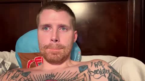 eriwat713 online show from March 2, 5:01 am