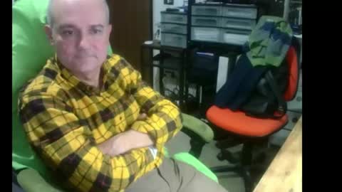 ernello online show from January 11, 9:21 pm