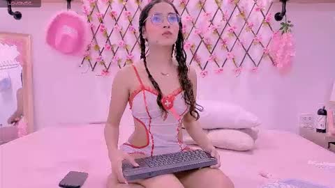 eros_akira online show from February 18, 5:29 am