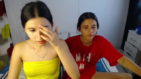 Snapshot of erosgirls_ chatting on October 1, 3:38 am erosgirls_ online show from October 1, 3:38 am