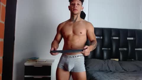 Eros online show from October 22, 4:08 pm