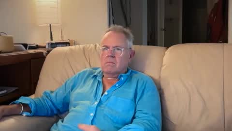 eros online show from November 15, 5:47 pm