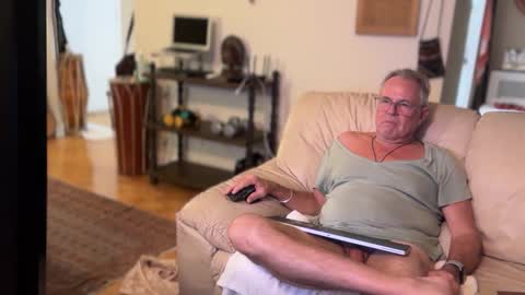 Snapshot of erostalk chatting on September 26, 5:59 am eros online show from September 26, 5:59 am