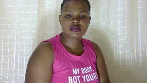 Snapshot of erotic_ebony56 chatting on October 6, 9:21 pm erotic_ebony56 online show from October 6, 9:21 pm