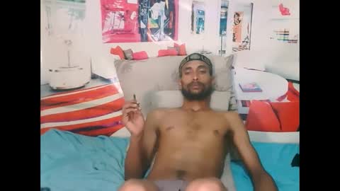 Liam online show from April 16, 6:52 pm