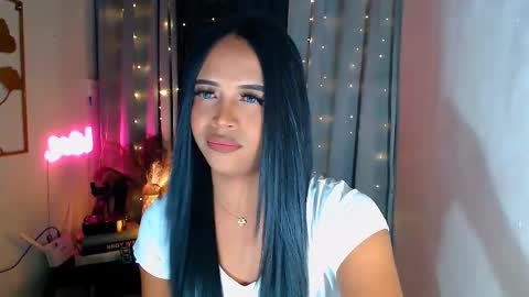 scarlet online show from February 22, 1:36 pm