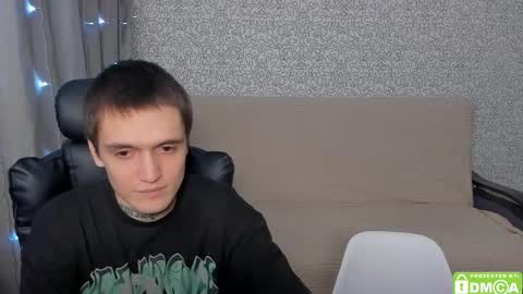 Snapshot of eshcka chatting on February 11, 5:40 pm Megan and Brad online show from February 11, 5:40 pm