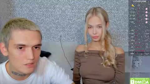 Snapshot of eshcka chatting on October 24, 2:07 pm Megan and Brad online show from October 24, 2:07 pm