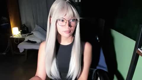 Chelliane online show from November 4, 3:52 am