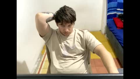 eskol212 online show from March 1, 9:19 pm