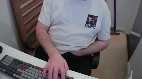 Morph online show from February 19, 9:25 pm