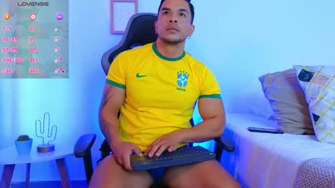 ESTEBAN online show from March 19, 12:32 pm