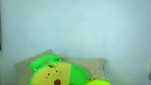 Snapshot of estebanchar_ chatting on March 4, 11:43 pm Esteban independent model online show from March 4, 11:43 pm