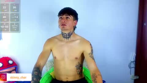 Snapshot of estebanchar_ chatting on February 11, 3:18 pm Esteban independent model online show from February 11, 3:18 pm