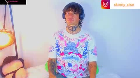Snapshot of estebanchar_ chatting on September 24, 11:17 am Esteban independent model online show from September 24, 11:17 am