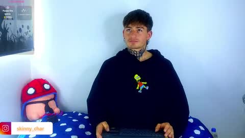 Snapshot of estebanchar_ chatting on February 12, 1:16 pm Esteban independent model online show from February 12, 1:16 pm