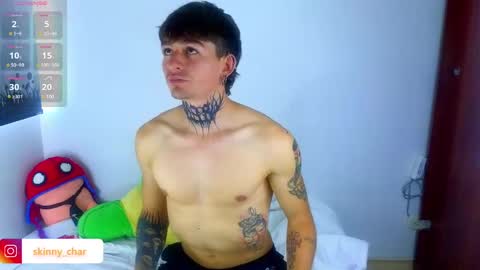 Snapshot of estebanchar_ chatting on January 21, 3:21 pm Esteban independent model online show from January 21, 3:21 pm