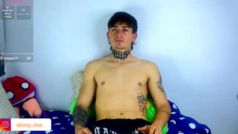 Snapshot of estebanchar_ chatting on February 20, 3:45 am Esteban independent model online show from February 20, 3:45 am
