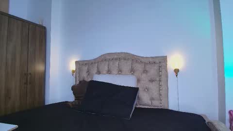 Snapshot of estebanperez_ chatting on September 10, 3:13 pm Esteban online show from September 10, 3:13 pm
