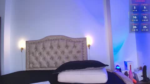 Snapshot of estebanperez_ chatting on October 10, 12:11 pm Esteban online show from October 10, 12:11 pm