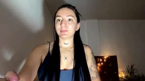 estefa1 online show from April 8, 5:32 am