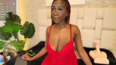 estefany online show from March 6, 11:36 am