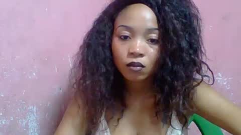 estelah20 online show from October 23, 9:55 am