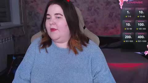 estelle_hicks online show from October 27, 9:04 pm