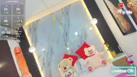 Snapshot of estephany_doll chatting on February 23, 2:04 pm Estephany online show from February 23, 2:04 pm