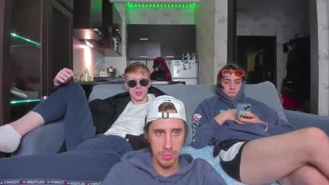 LOUIS online show from September 18, 8:07 am