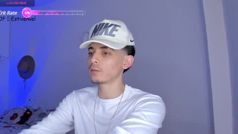 estivenvel online show from February 28, 5:59 pm