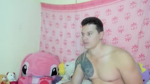 eternalfuego online show from December 1, 2:48 pm