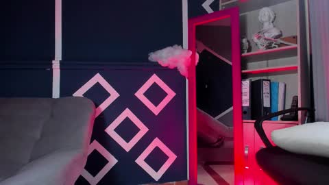 Etham online show from November 27, 2:58 pm